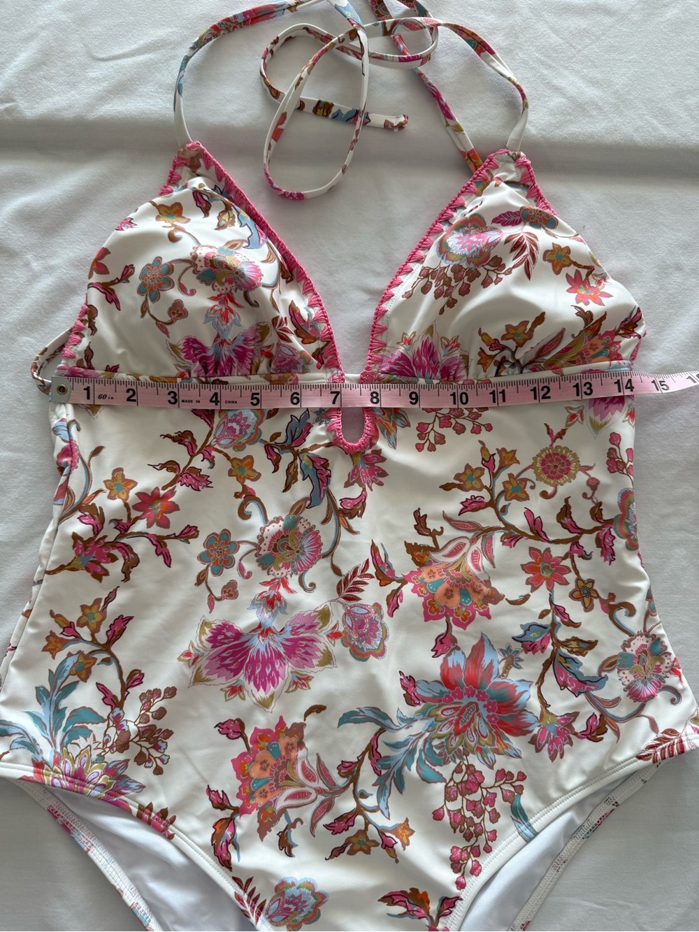 Cupshe Creme Paisley Plunging One-Piece Swimsuit  Size Large NWT - Picture 10 of 11